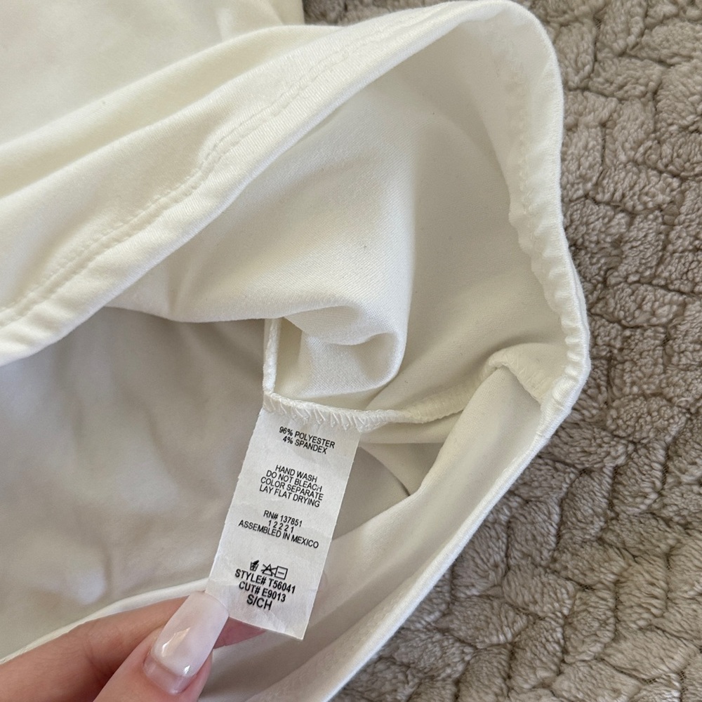 NWT White Square Neck Top - Picture 3 of 4